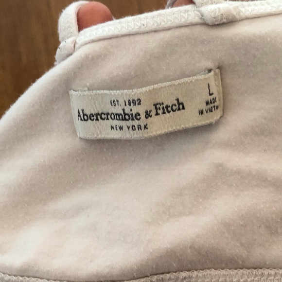 Abercrombie & finch crop top - Picture 2 of 3